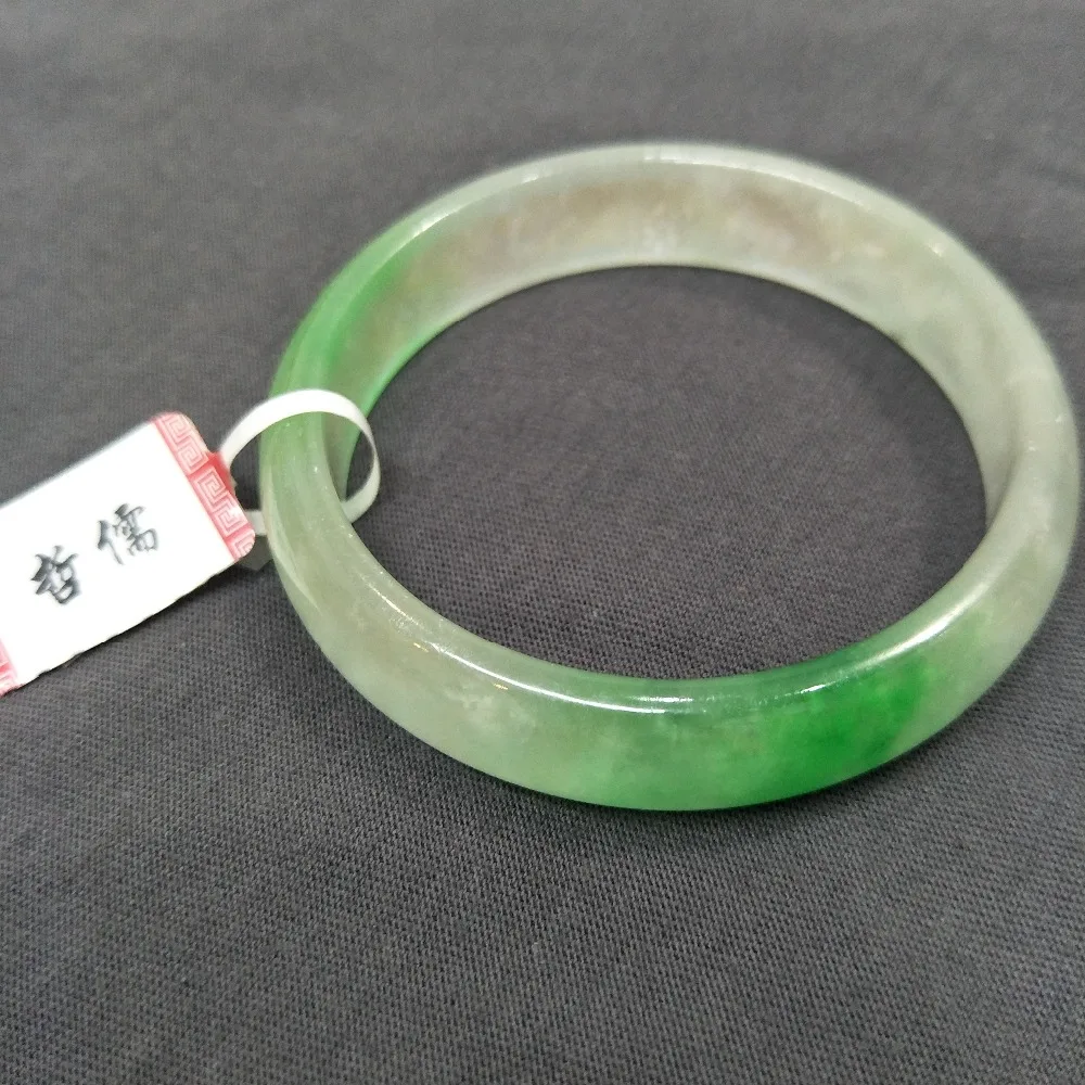 Send A certificate natural Jadeite bracelet Elegant light green bottom Yang 54-61mm female Jewelry |