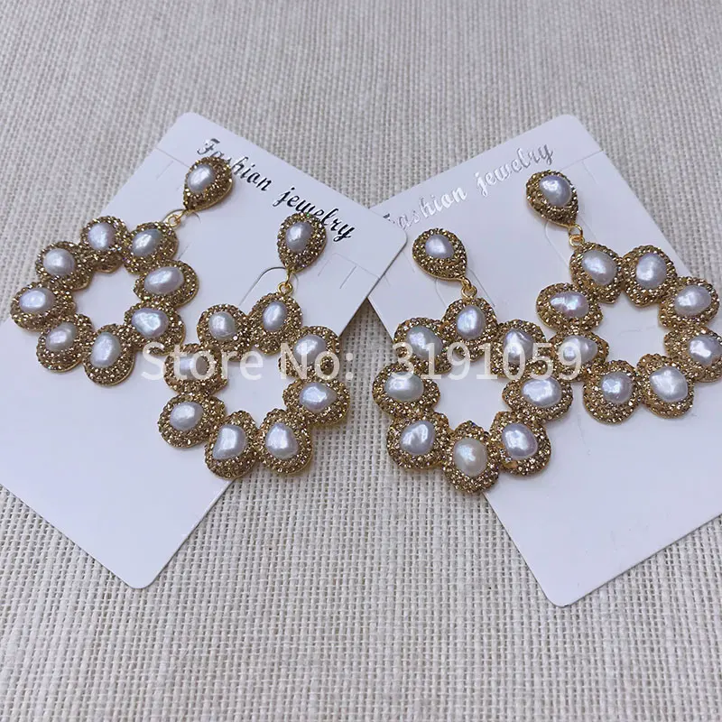 

Woman Pearl Earrings Natural pearl Pave Crystal Shiny contracted eardrop temperament sweet earring female