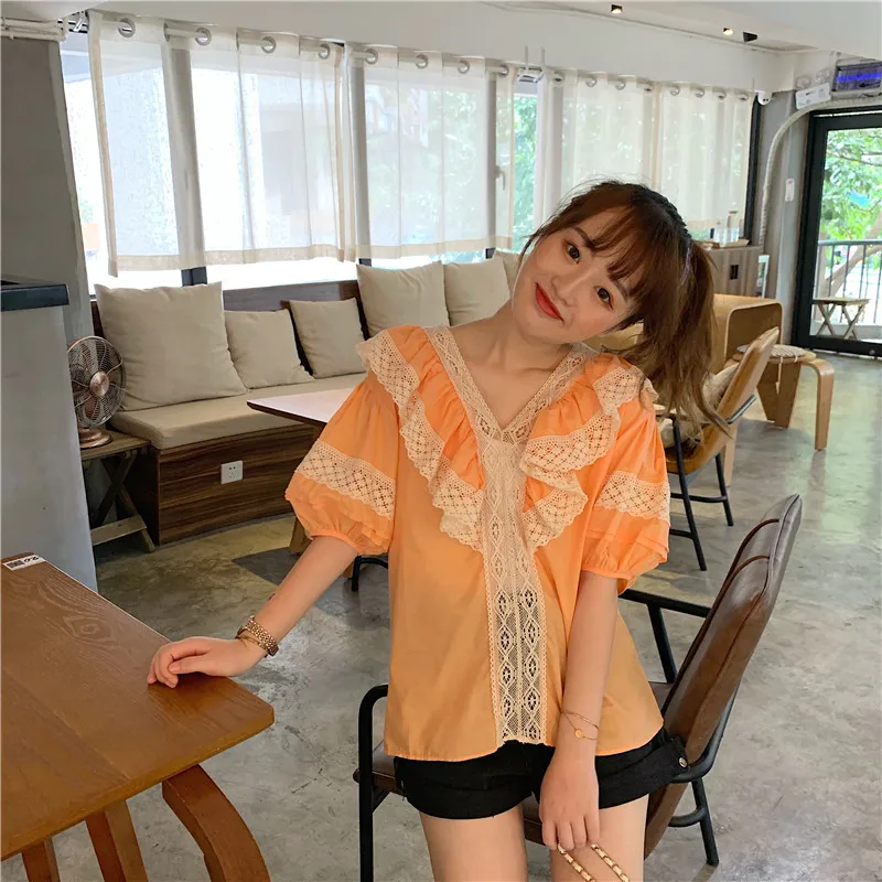 RUGOD New Arrival Women Stiching Shirt V-neck Half Lantern Sleeves Loose Lace Ruffles Blouse Sweet Temperament Mujer Blusa