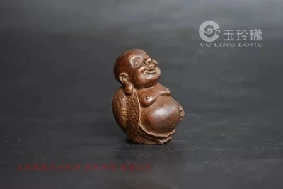 Карман (чайный питомец. Скульптура с улыбающимся Буддой Maitreya античная бронза