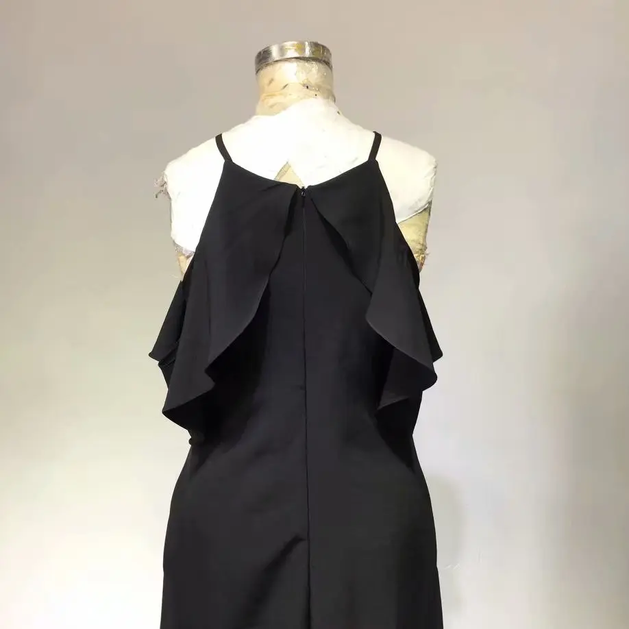 

Шифоновые вечерние платья до пола на бретелях с оборками и рукавами