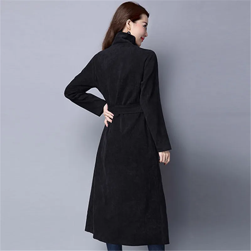 Женская ветровка на пуговицах свободная однотонная Вельветовая средней длины