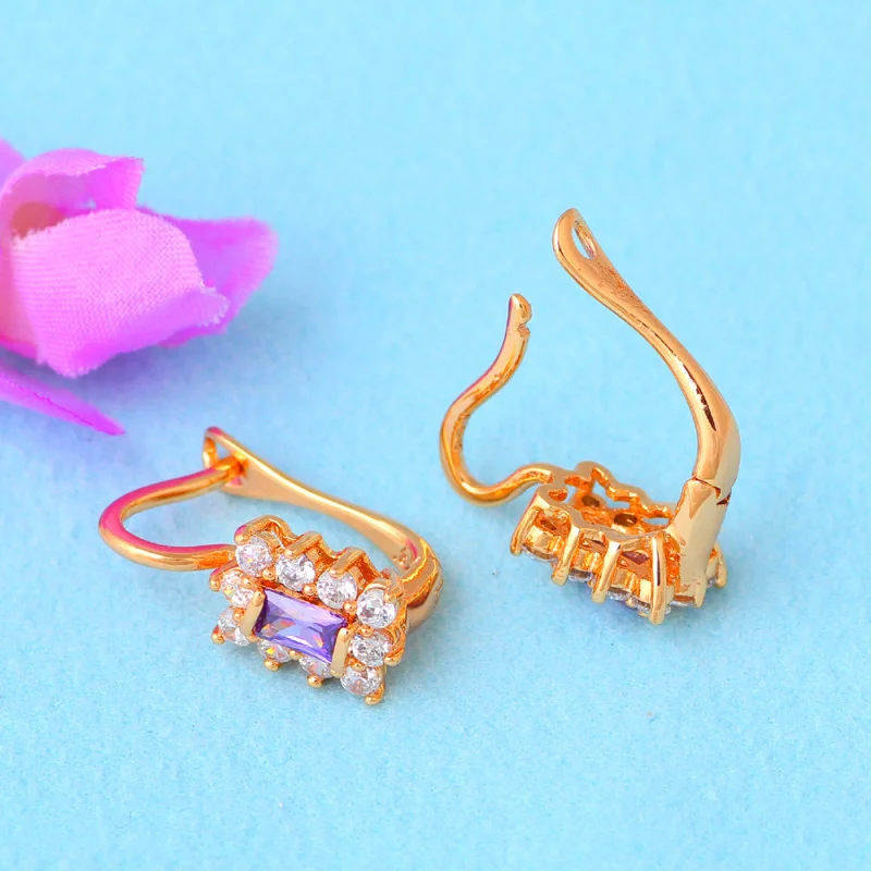 Серьги-клипсы с фиолетовым кристаллом золотого цвета для женщин модные