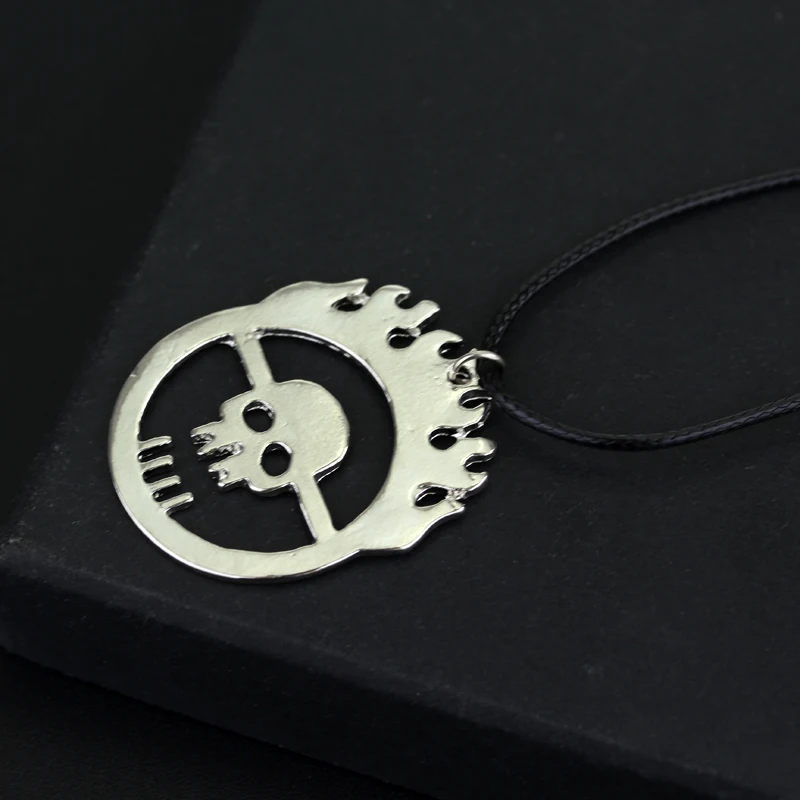 Мужской кулон в стиле панк рок подвеска с рисунком пламени черепа Mad Max Fury Road колье