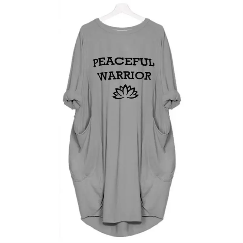 Новая футболка с надписью «Peaceful Warrior» для женщин, топы с карманами, женская футболка, летняя футболка размера плюс, женские футболки с графикой - Цвет: Grey