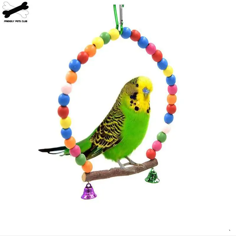 Фото Натуральные Деревянные попугаи качающаяся игрушка жердочка для птиц подвесная