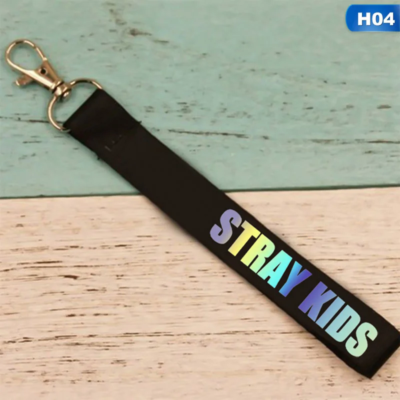 OSS4885H04 Straykids телефон подвесной ремень лазерный ремень-лента телефон подвесной ремень письмо брелок с принтом аксессуары для мужчин и женщин - Цвет: OSS4885H04