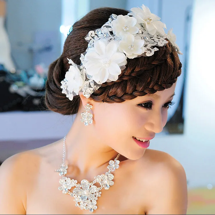 Encanto casamento Hairwear Mulheres Rendas Artesanais Flores Brancas Casado Cocar de Noiva Imitacao Perolas Acessorios|noiva acessorios|acessorios