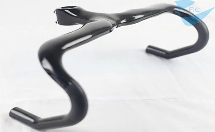 FIC road handlebar clamp 31.8mm 420mm length carbon bent bar | Спорт и развлечения