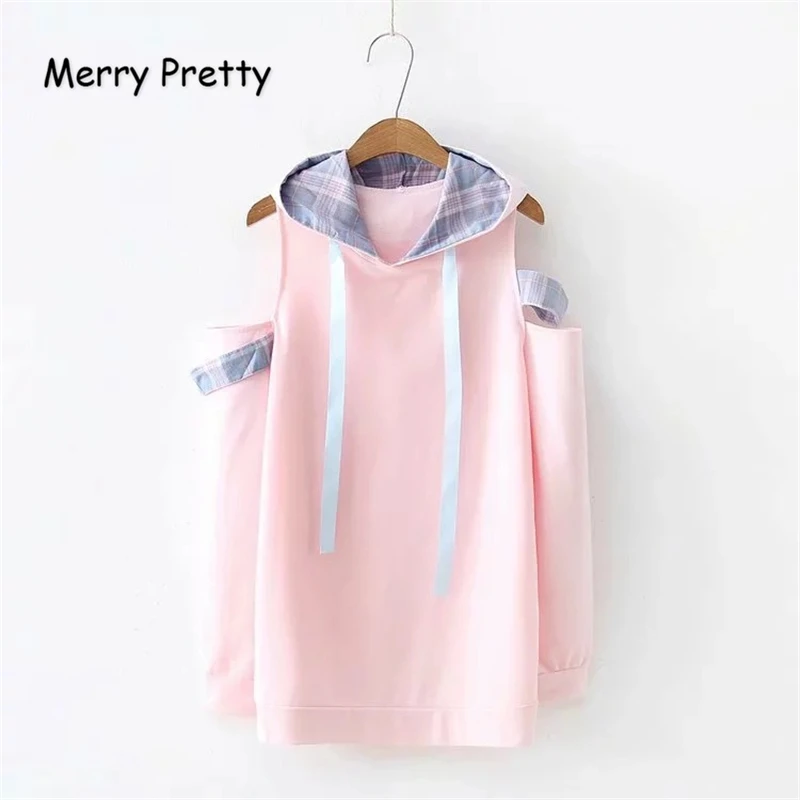 Женский свитшот с капюшоном MERRY PRETTY розовый открытыми плечами и длинным рукавом