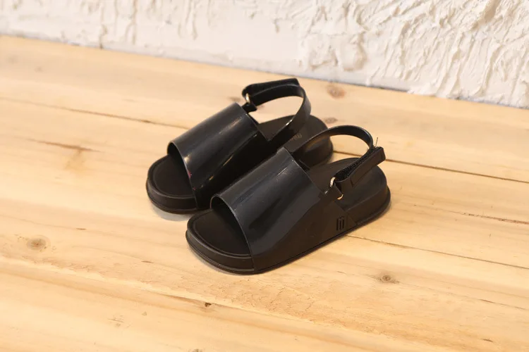 Mini Melissa/; сандалии для девочек; шикарные пляжные сандалии для маленьких девочек; детские сандалии с ремешком на щиколотке и мягкой подошвой; прозрачная обувь; 14-16,5 см