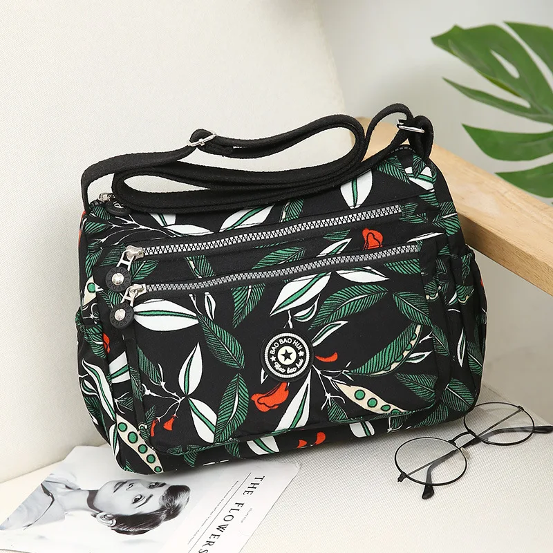 4 Multi-functional Women's Shoulder Bag Casual Crossbody Bag Nylon Waterproof Women Bolsa Messenger Bag Female Travel coin purse - Цвет: 4