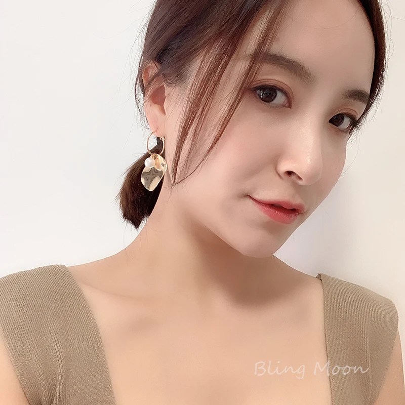 HUANZHI корейские новые простые геометрические необычные металлические Изогнутые