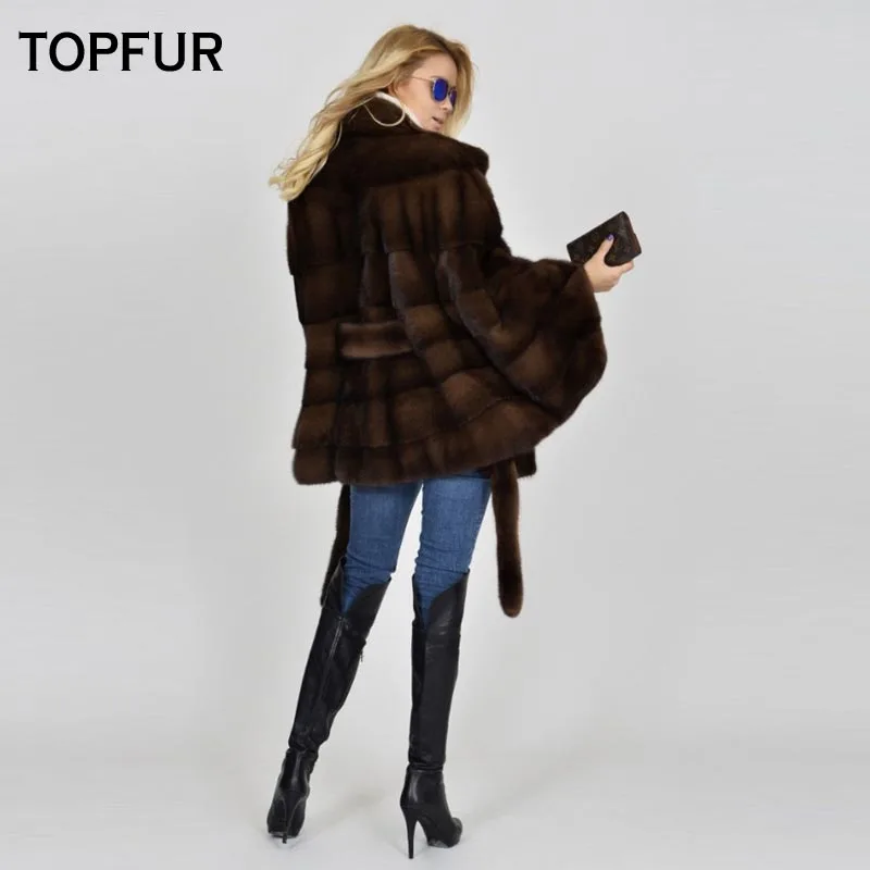 Женская короткая шуба TOPFUR коричневая из натурального меха норки с рукавом