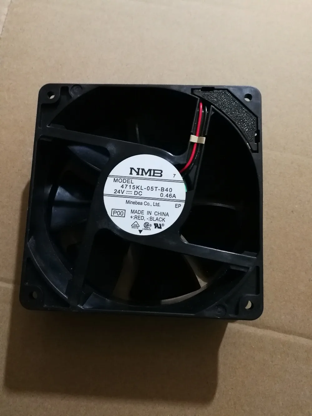 

New NMB original 12038 24V 0.46A 4715KL-05T-B40 120 * 120 * 38MM cooling fan