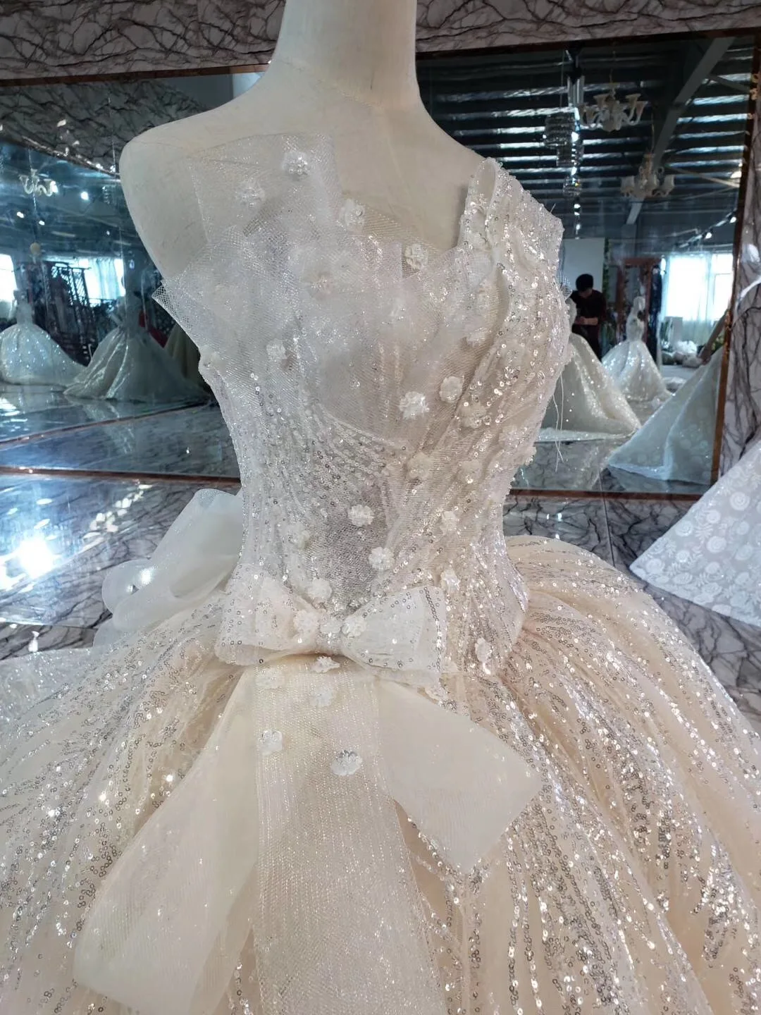 Модное кружевное свадебное платье 2019 новый стиль кристаллы бусины прозрачная