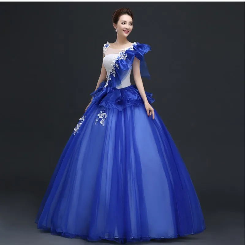 New Arrivals 2019 Scoop Neck Appliques Flowers Decorated Ruffles Quinceanera Dresses Puffy Ball Gown Sleeveless Prom Dresses