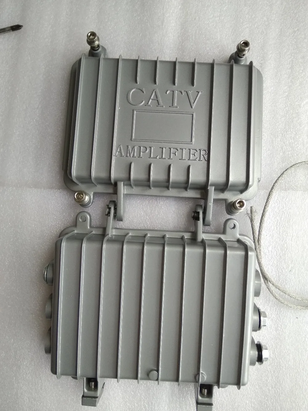 Внутренний размер 115*165*55 мм литой алюминиевый радиатор CATV amflipter литье под
