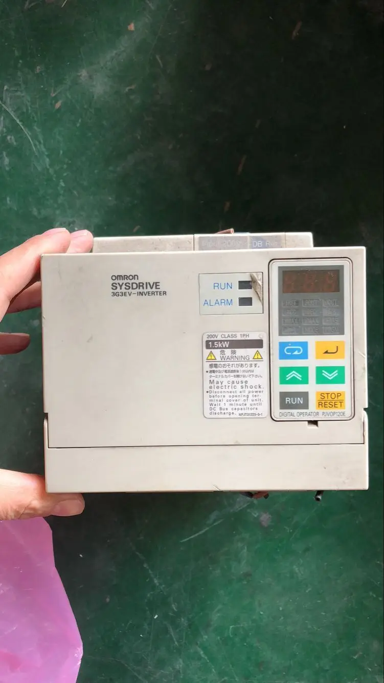 

Инвертор 3G3EV-AB015-CUE, хороший внешний вид, 90% новый, Гарантия 90 дней, в наличии БЕСПЛАТНАЯ ДОСТАВКА