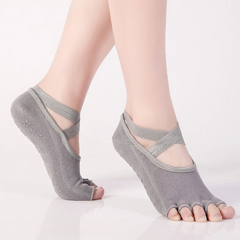Gray SALSPOR Women Yoga Socks Bandage Five Fingers Slip-resistant Cotton Socks Gym Sports Yoga Open Toe Floor Work Out Socks - Цвет: Gray