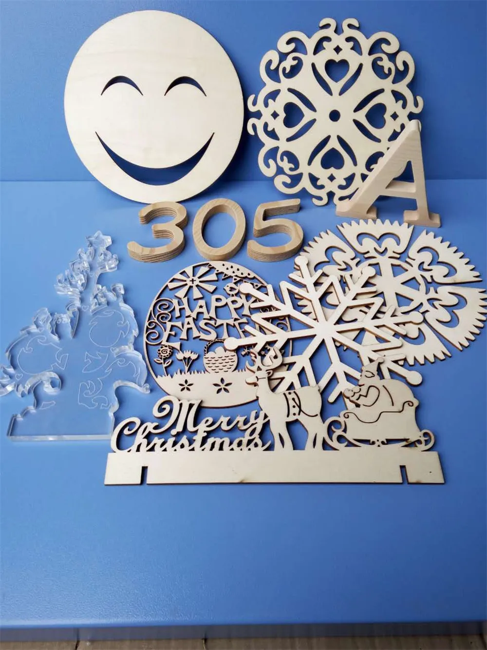 

Customization Carved Wooden Craft Decoration Laser Cutting And Engraving Wooden Products With Different Design Different Sizes