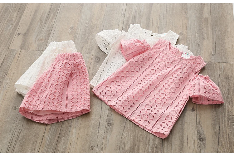 

Girls Clothes 2021 Summer 2-10 Years Old Cute Kids Girl Solid Color Hollow Out Wrap Shoulder T Shirt+Shorts 2 Pcs Tracksuit Set