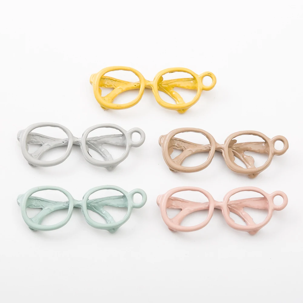 

21pcs Wholesale zinc alloy charms glasses charm for Diy jewelry 4830