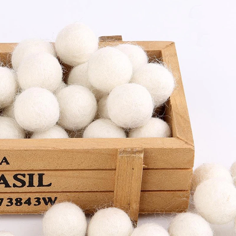 

Felt Balls Ivory 30pc-100pc Wooden Beads 20mm - Off white Shade DIY Garland Ball 100% Wools DIY Home Decor Mix Color