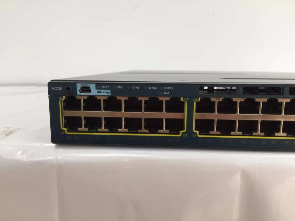 Катализатор C3560X серии коммутатора Ethernet WS-C3560X-48P-E 48 Порты и разъёмы PoE сетевой коммутатор