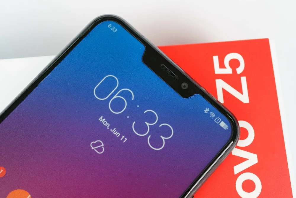 Мобильный телефон lenovo Z5 L78011 6 ГБ 128 ГБ ZUI 4,0 4G FDD LTE 6," FHD+ 2246x1080 Восьмиядерный процессор Snapdragon 636 2.5D экран AI двойная камера