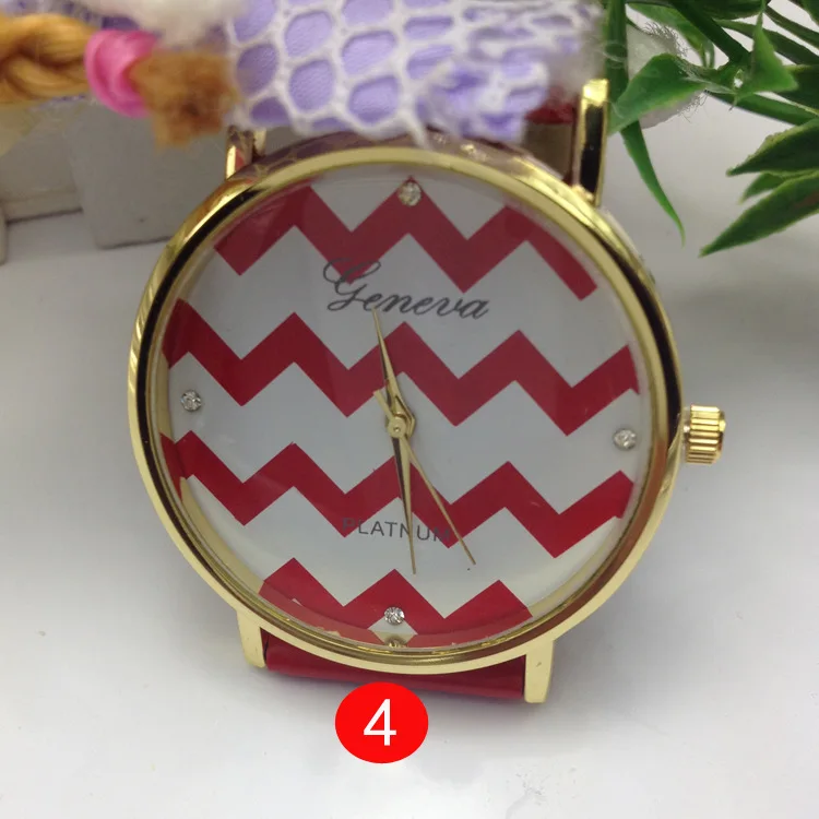 2014 Geneva Brand Wave Pattern Rhinestone Round Digital Dial Watch with PU Leather Band Women Casual Wristwatch Wholesale | Наручные часы