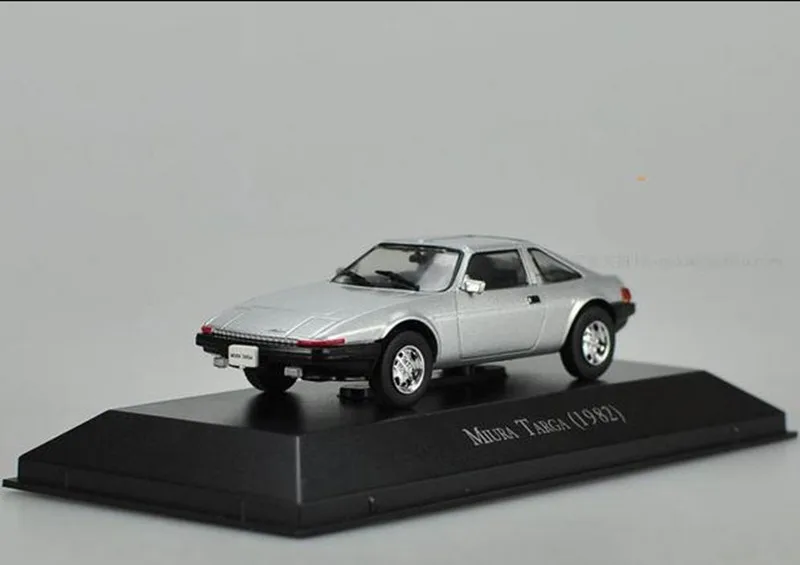 Модель спортивного автомобиля с высокой симуляцией IXO MIURA TARGA (1982) модель из сплава