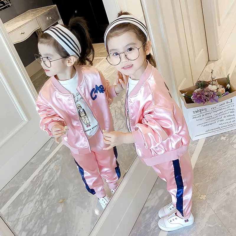 Осенний костюм для девочек Одежда детей 2021 Новая модная детская одежда маленьких