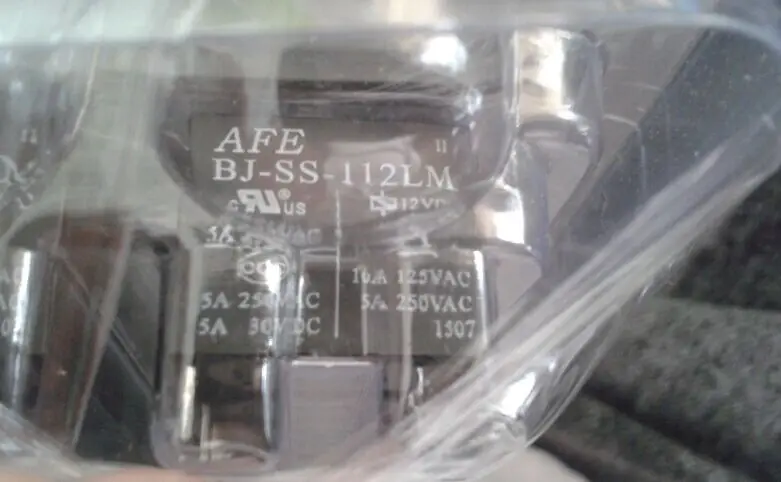 

BJ-SS-112LM 12VDC DIP4 реле AFE Новый и оригинальный HF32F OJE-SS-105DM