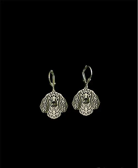 Уникальный ручной работы полые Американский водяной спаниель серьги с собаками