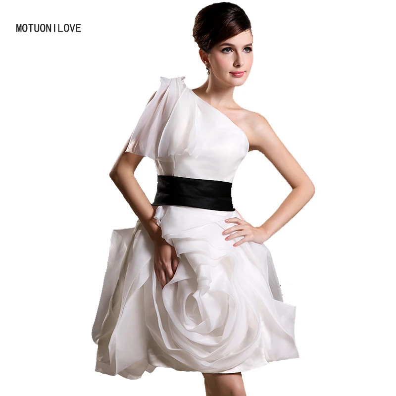 

Модные дизайнерские коктейльные платья из органзы на одно плечо, новейшие короткие праздвечерние чные платья, юбка-баллон с цветами и черны...