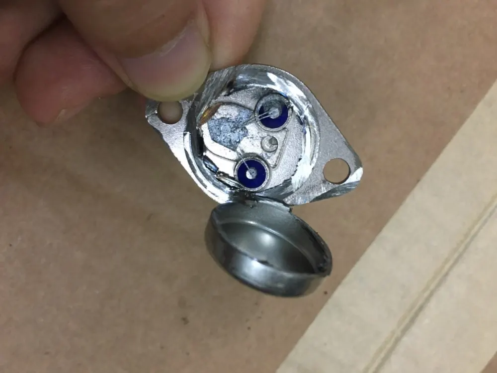 2N3055 SKS2N3055 15A 60V NPN 10 шт./лот TO-3 новинка бесплатная доставка очень хорошее качество |