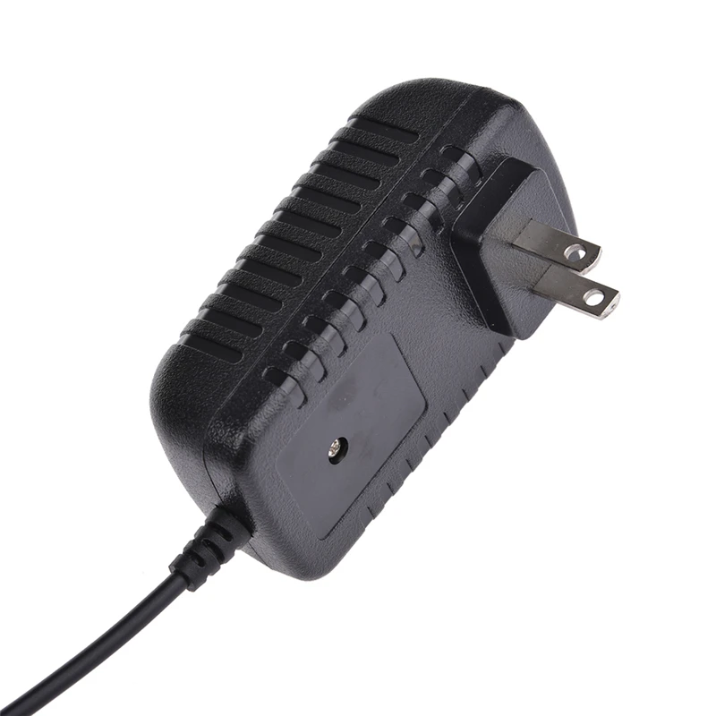 

LAIDEYI 15W AC100-240V 300MA Red And Blue Three-Head Full-Spectrum LED Plant Light With Clips US Plug