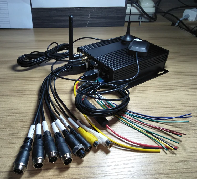 MDVR 4G мобильный видеорегистратор gps wifi hd 4ch ahd двойная sd карта грузовик/автобус высокой четкости Запись вождения сигнализации хост мониторинга