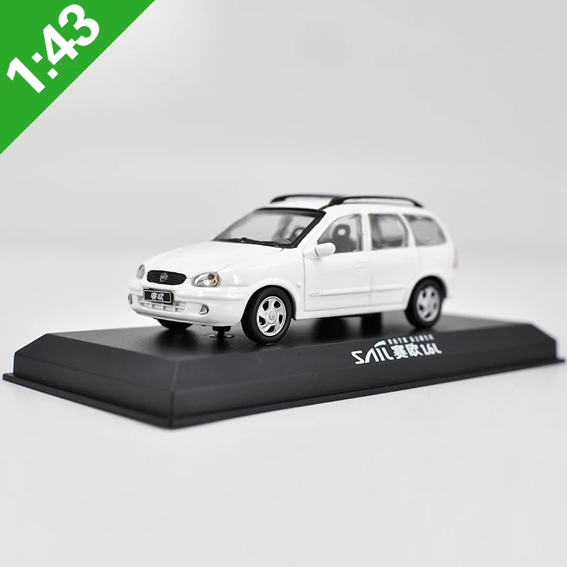 Высокотщательная модель автомобиля 1:43 Buick SAIL SRV из сплава статическая