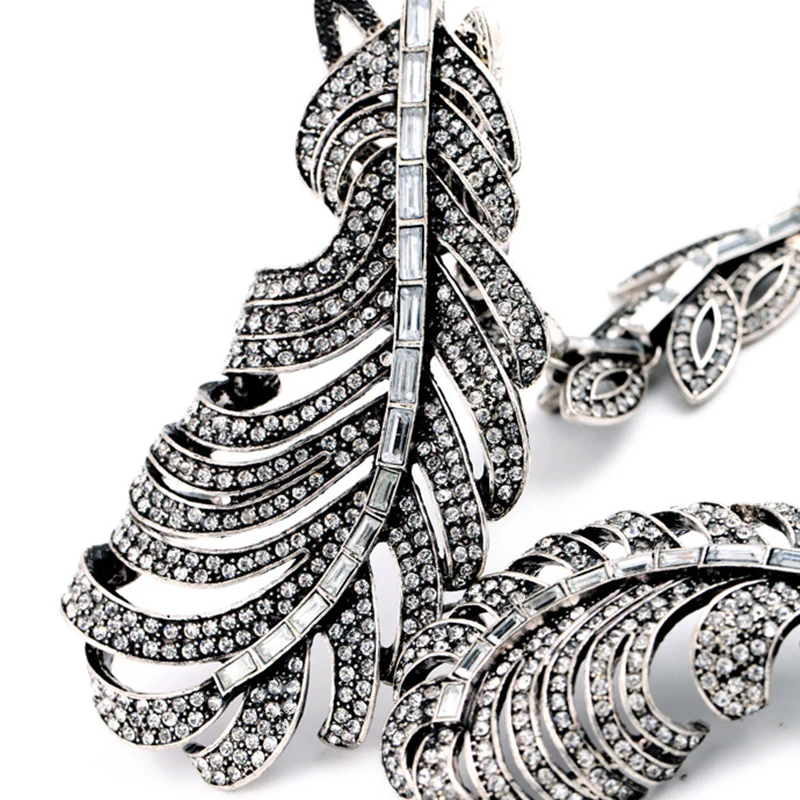 Ожерелье нагрудник в форме пера|torque necklace|necklace necklacecollar necklace |