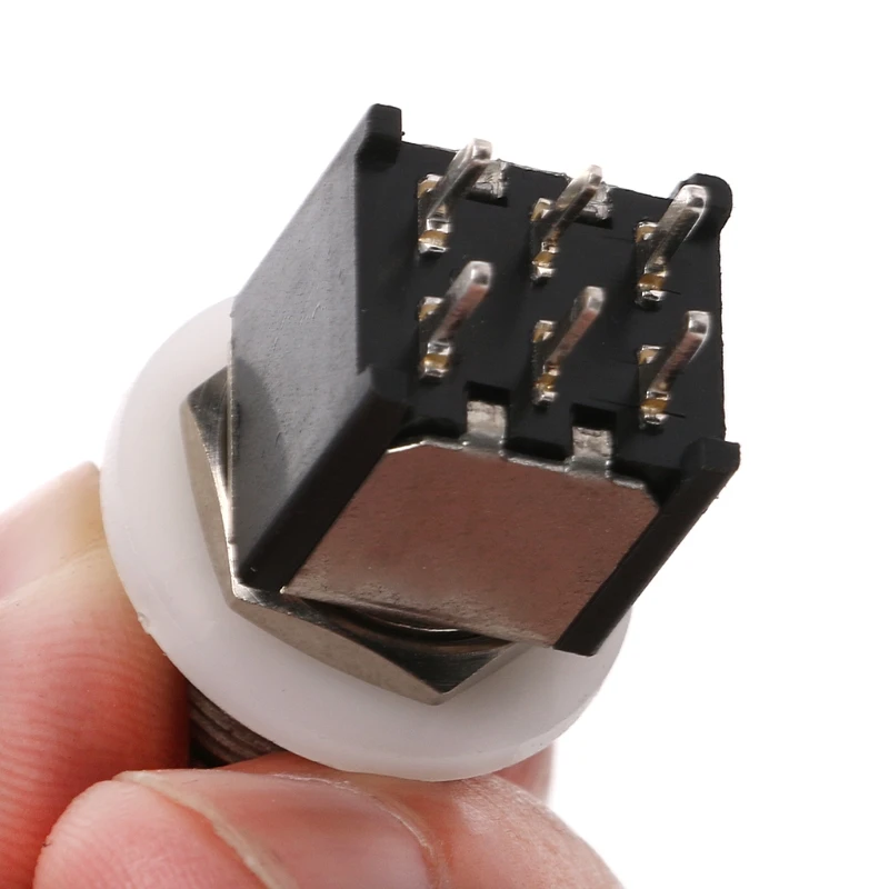 Description Picture 6 of itemDPDT Momentary On(On) Foot Switch Guitar Effects Pedal Metal Stomp Box 6 Pins Foot Switch