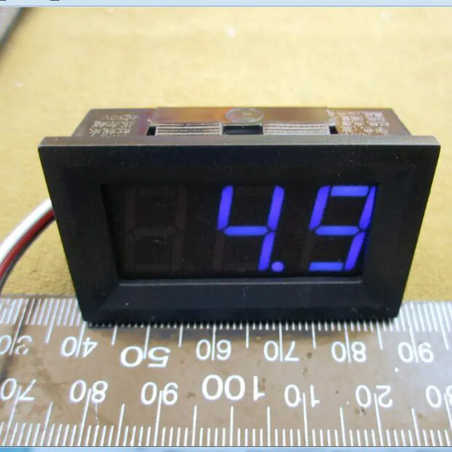 

Цифровой вольтметр, тестер для измерения напряжения с красной/зеленой/синей подсветкой, 10 шт./лот, от 0 В до 40 В, 0,56 дюймов, с ЖК-дисплеем, 48*29*16 ...