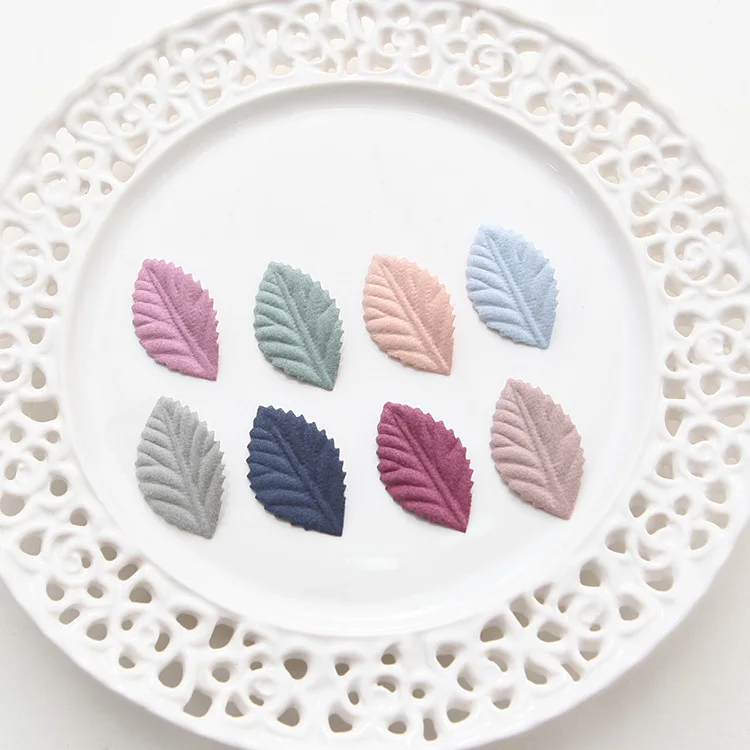 

300pcs Mini Felt Leaves petals handmade Felt Flower For DIY Hair Accessories