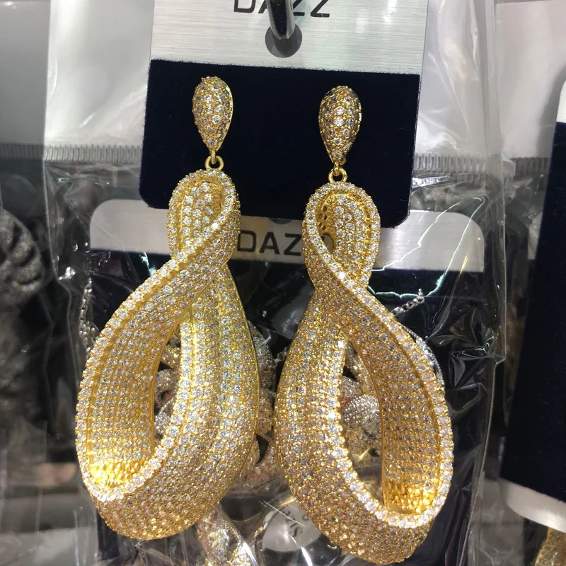 Dazz Роскошные блестящие геометрические серьги с подвеской для женщин, крученые украшения для свадебной вечеринки, полностью стерео циркониевые серьги в нигерийском стиле