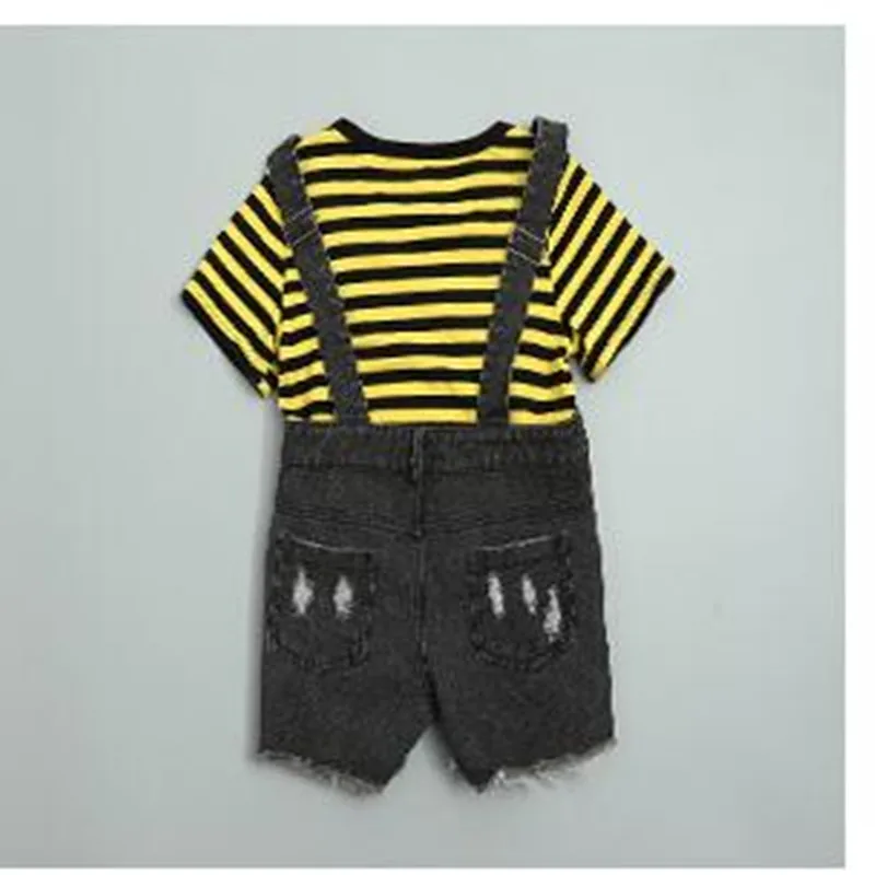 Бесплатная доставка Детский комплект Летняя Новинка 2017 г. полосатая футболка +