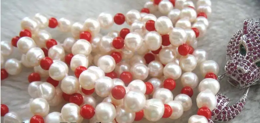 Красивое ожерелье из пресноводного жемчуга и красного кораллового леопарда с