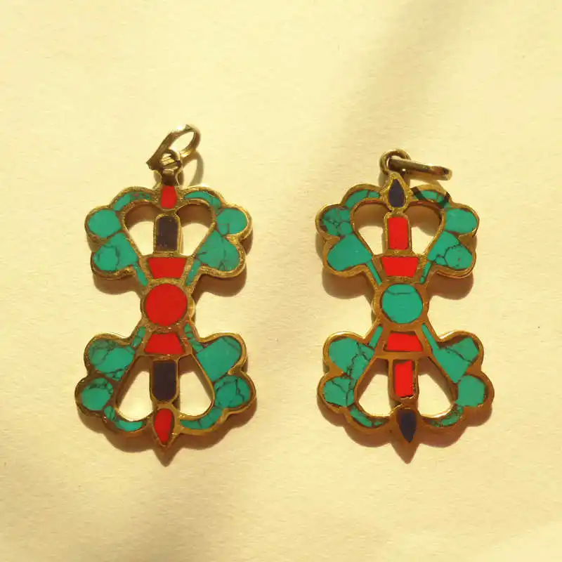 

TBP490 Tibetan Amulet Pendants Dorje Totem for Man