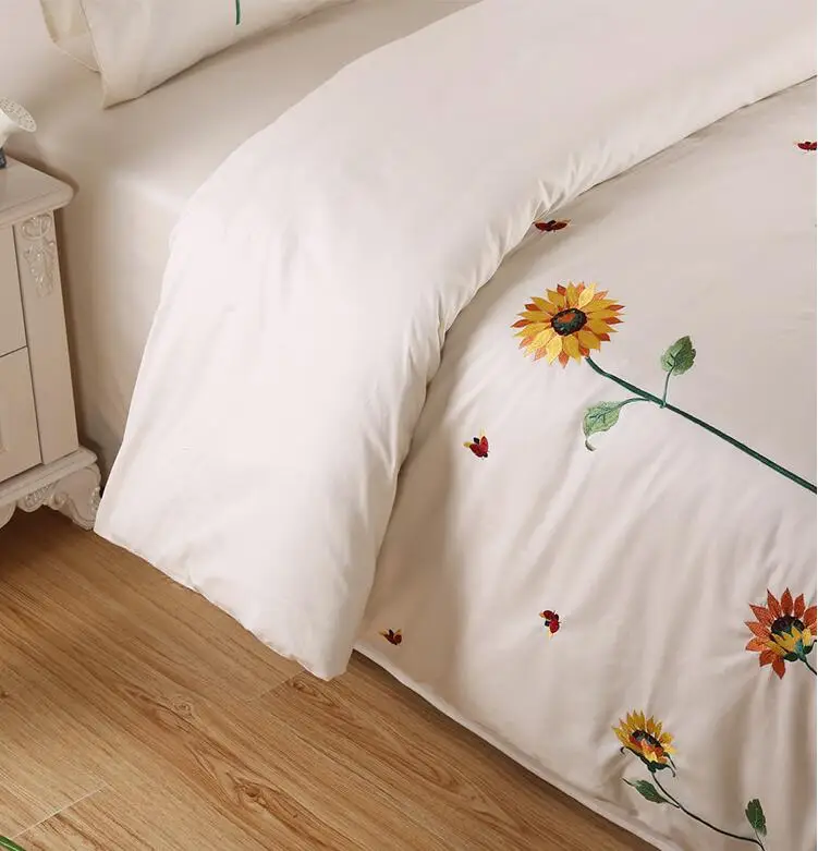 Новый Модный комплект постельного белья из 4 предметов с вышивкой подсолнуха