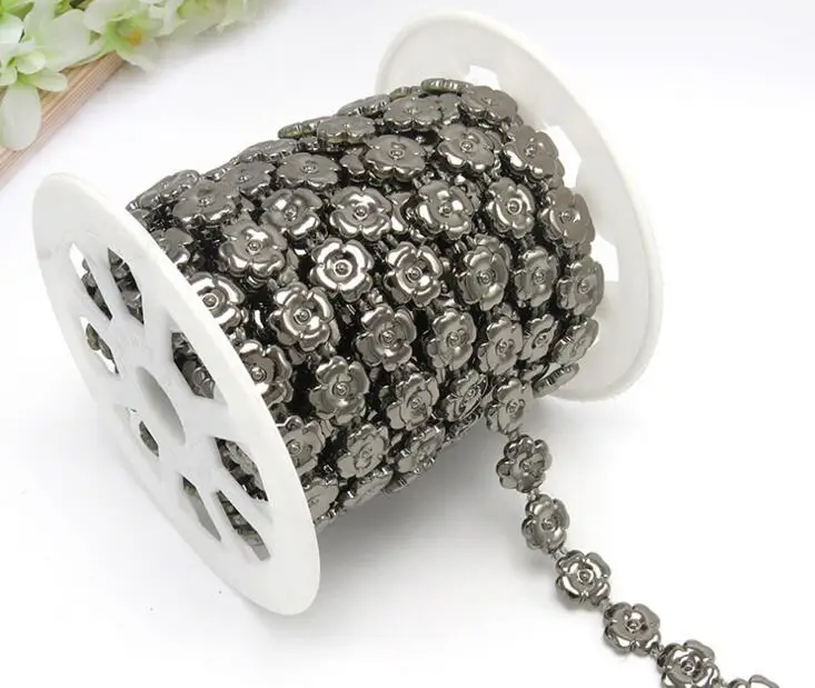 20 ярдов клевер цветок бусины кисточкой УФ покрытием цепь отделка для шитья Apperal